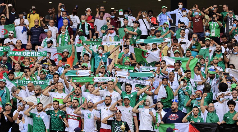 نحو طرح 40 ألف تذكرة لمباراة الجزائر وليبيريا