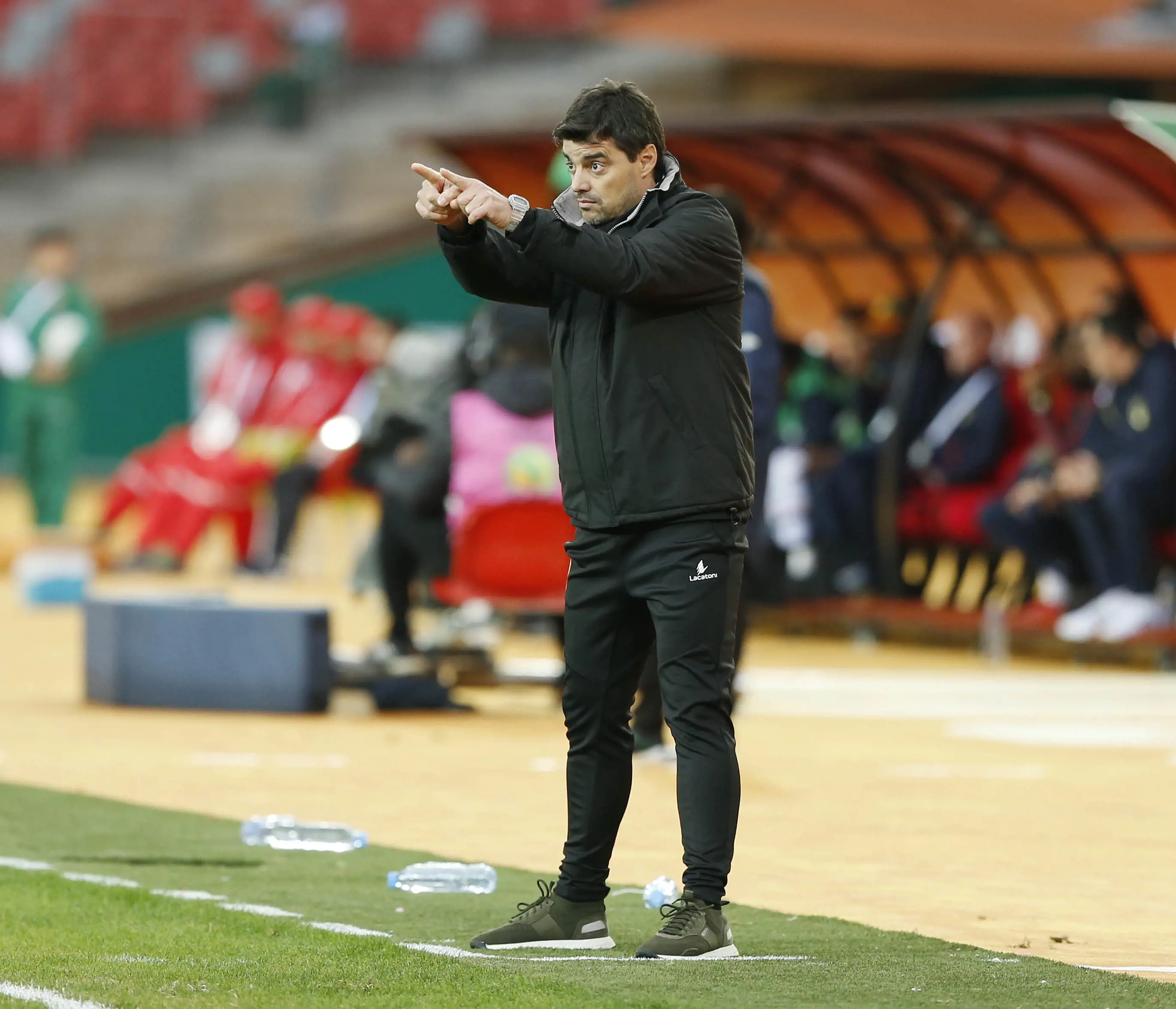 بطولة كأس أمم أفريقيا2023  ... مدرب أنجولا يكشف سر التعادل مع الجزائر