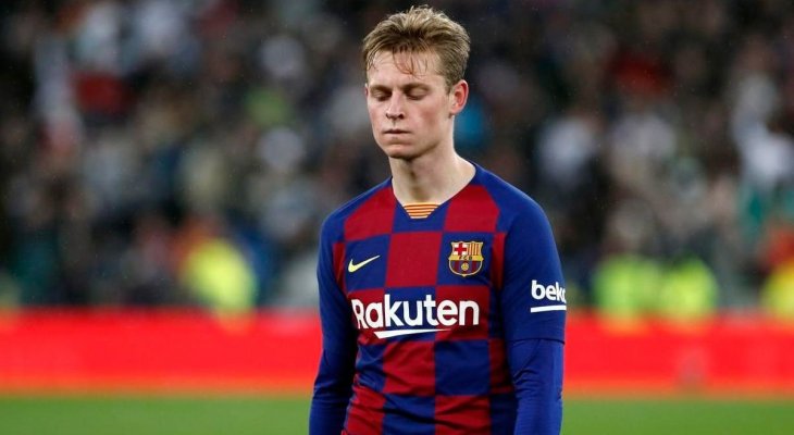 برشلونة يستعد لبيع فرينكي دي يونغ