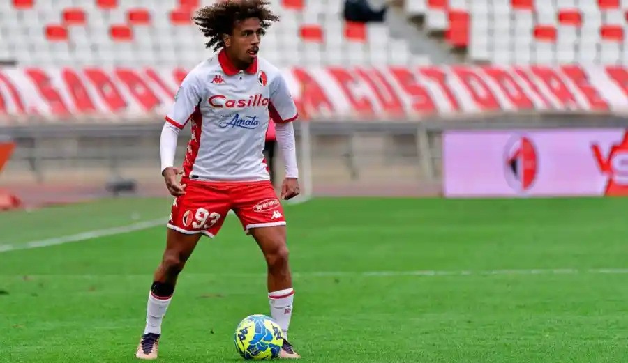 بعد اقتراب فايزر من “الخضر”..  دورفال يواصل إحراج بيتكوفيتش